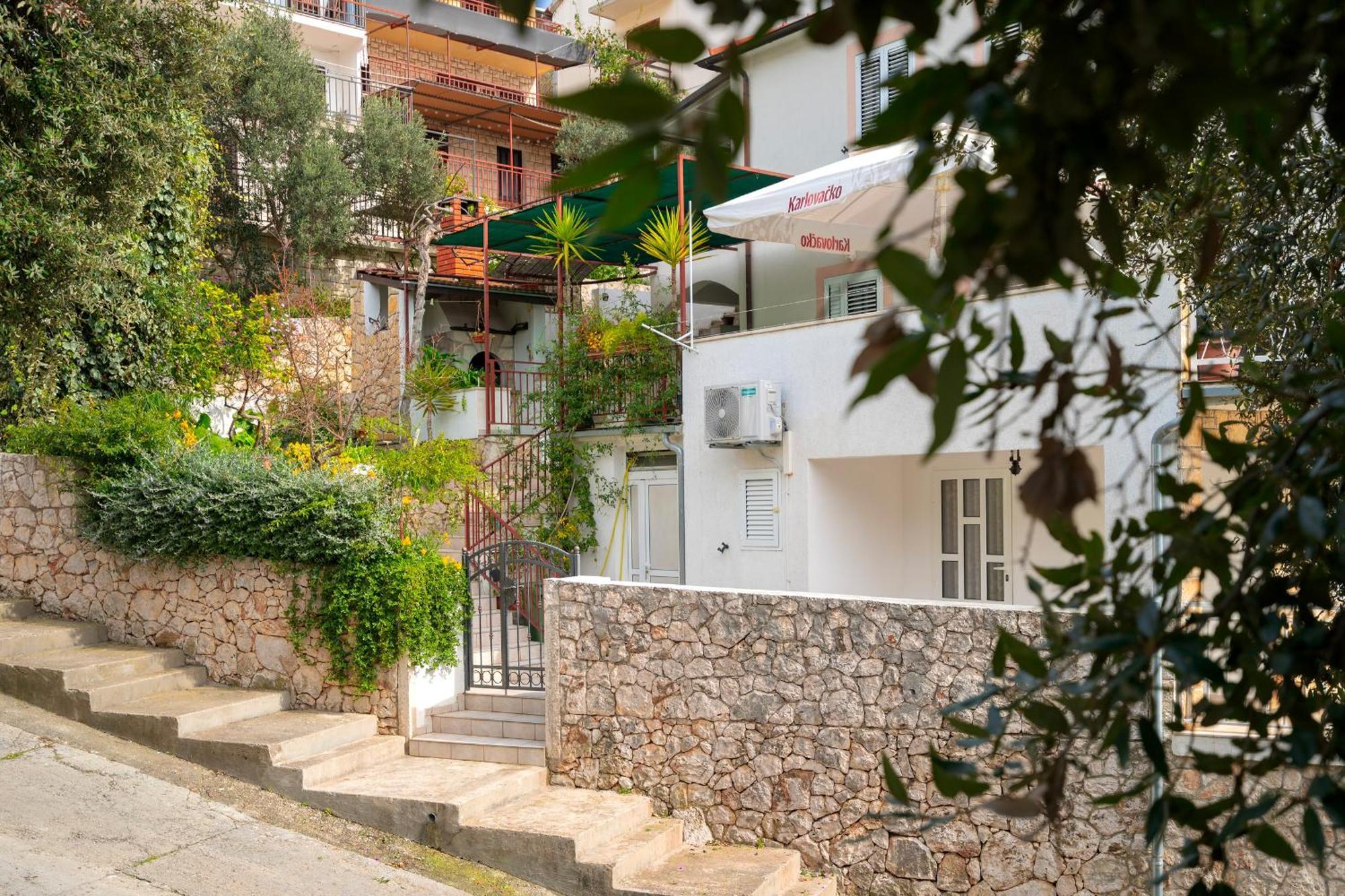 Apartments Lucic Hvar Town Eksteriør billede